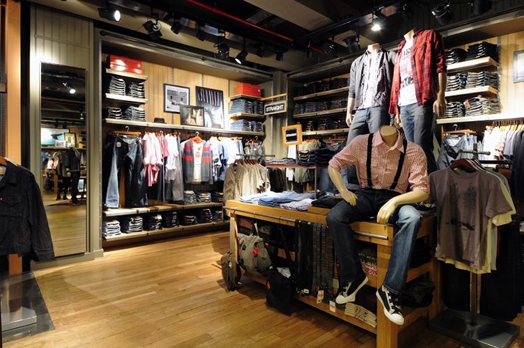 Levi's